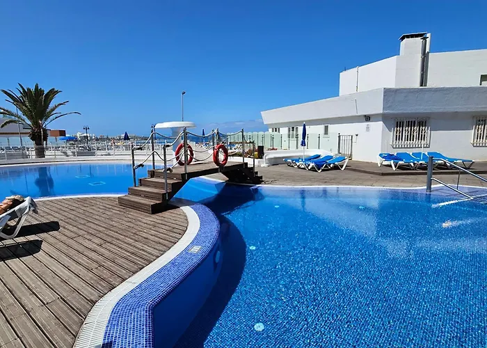 Stunning 2 Bedroom Penthouse With Sea View K213 Appartement *