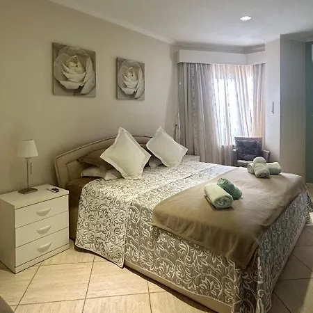 Stunning 2 Bedroom Penthouse With Sea View K213 Апартаменти