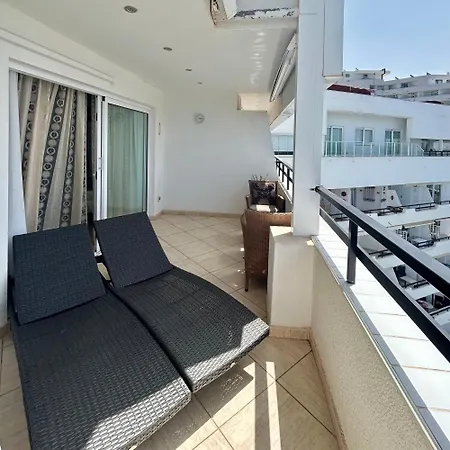 Stunning 2 Bedroom Penthouse With Sea View K213 Appartamento