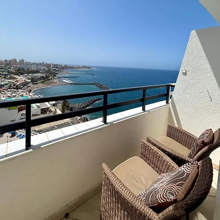 Апартаменти Stunning 2 Bedroom Penthouse With Sea View K213 Адехе