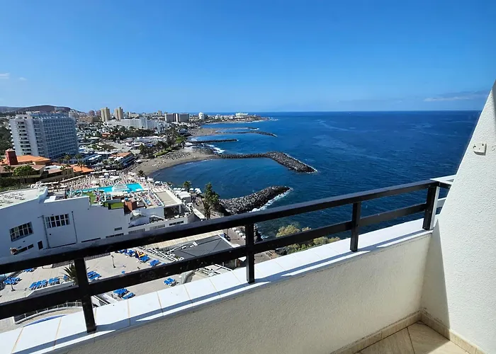 Apartment Stunning 2 Bedroom Penthouse With Sea View K213