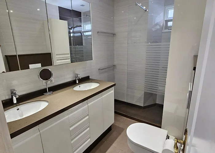 Stunning 2 Bedroom Penthouse With Sea View K213 * Адехе