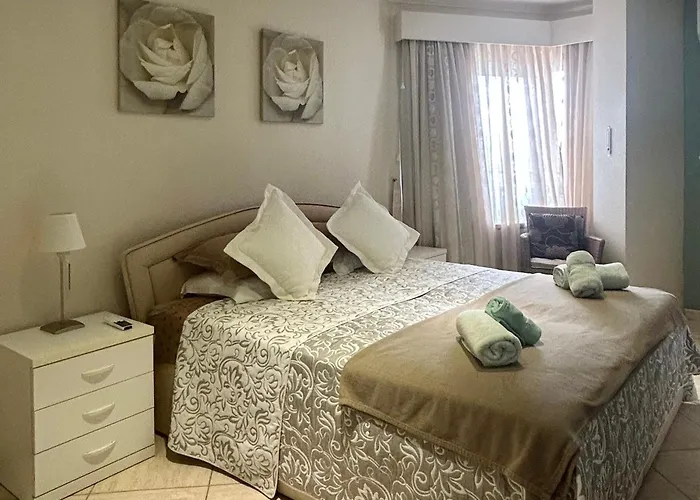 Stunning 2 Bedroom Penthouse With Sea View K213 Apartment