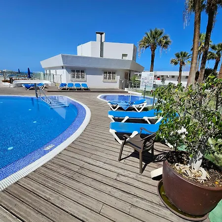 Apartmán Stunning 2 Bedroom Penthouse With Sea View K213